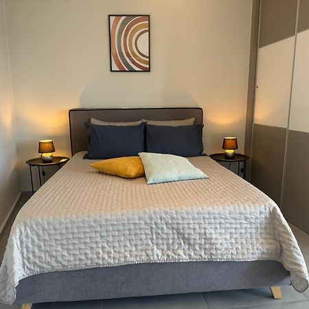Zonapartments A Sea View-City Center Chrissi Akti Chania Exterior foto