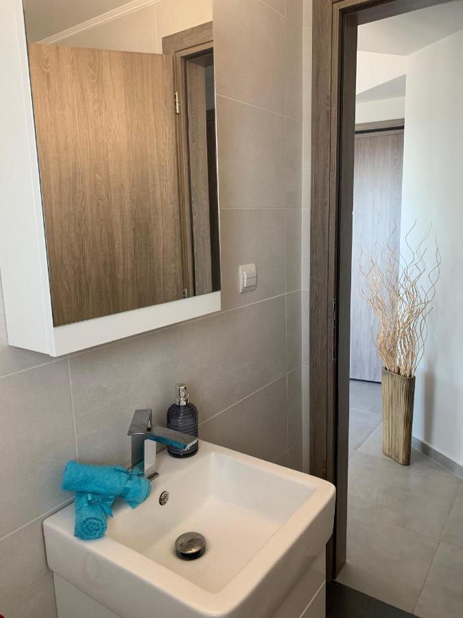 Zonapartments A Sea View-City Center Chrissi Akti Chania Exterior foto