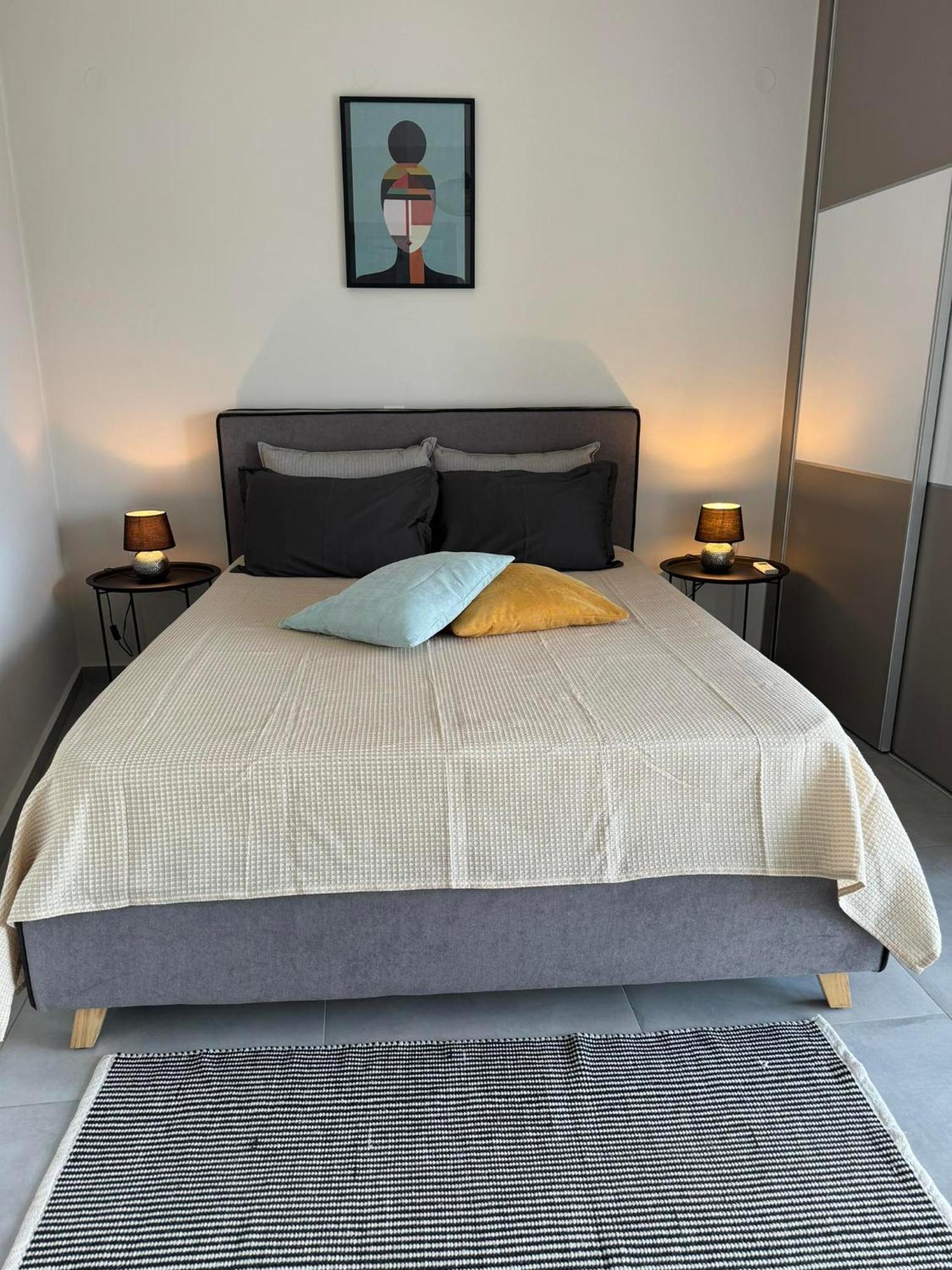 Zonapartments A Sea View-City Center Chrissi Akti Chania Exterior foto